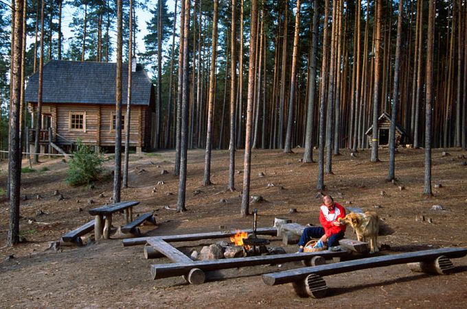 Päikeseloojangu maja. Meenikunno