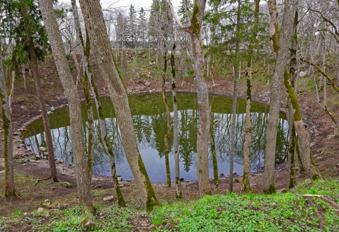 Tuntuim on Kaali järv 