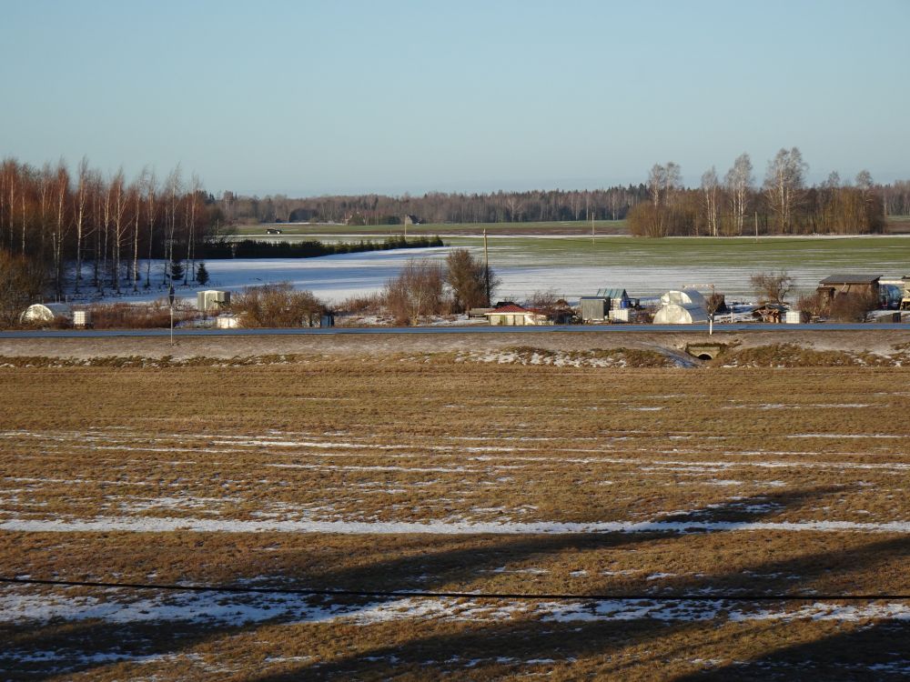 Kolmapäeva hommikuks oli lund vähe alles jäänud