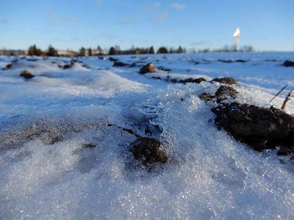Jääkoorik lumel.