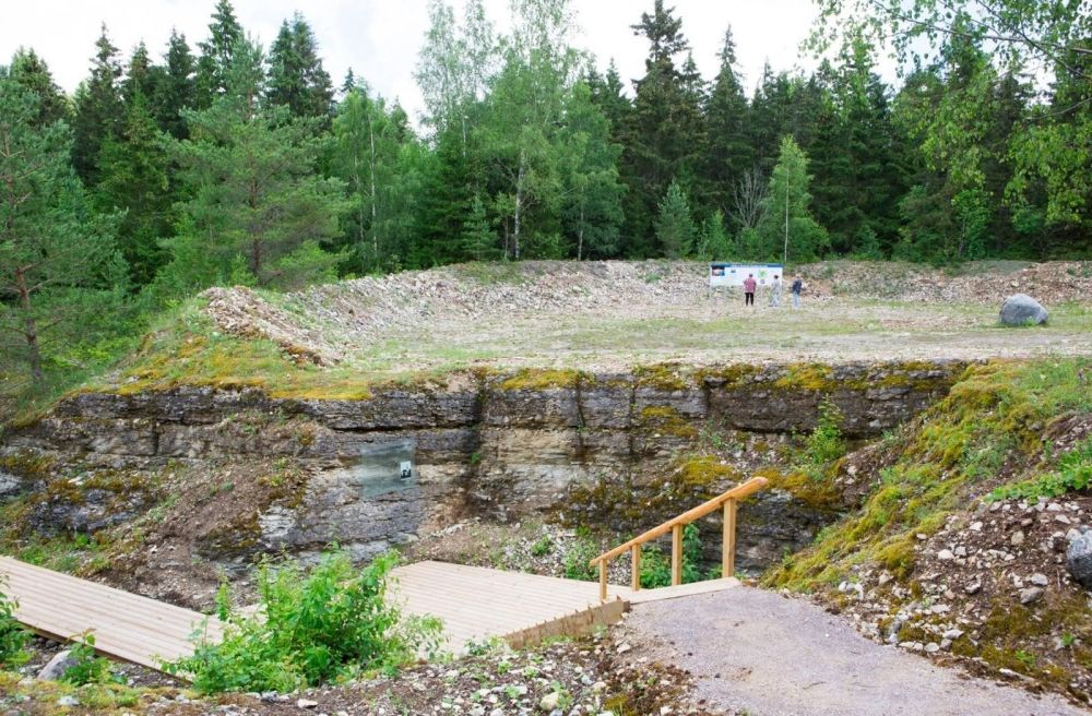 Kärdla meteoriidikraatri mudelväljak 