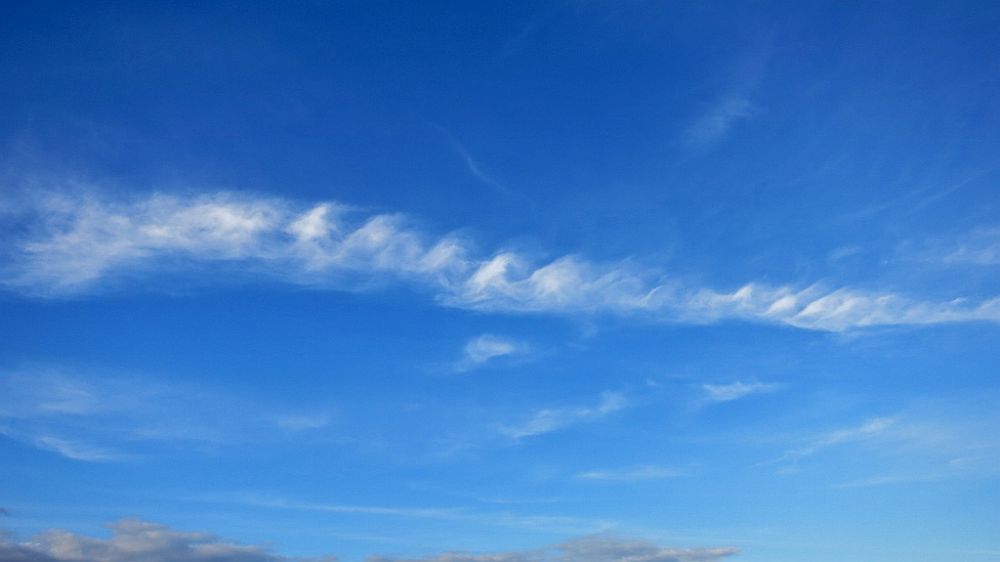 Kelvin-Helmholtzi lained kiudpilvel