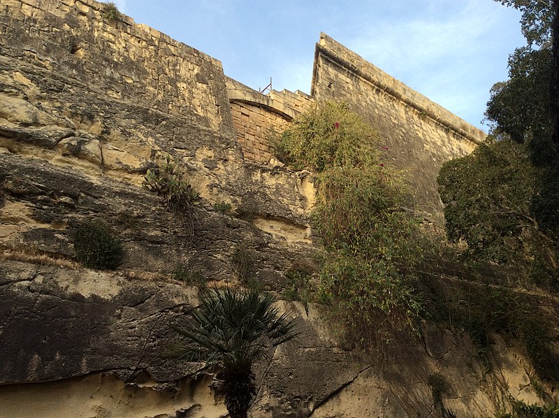 File:! Floriana Lines 32.jpg