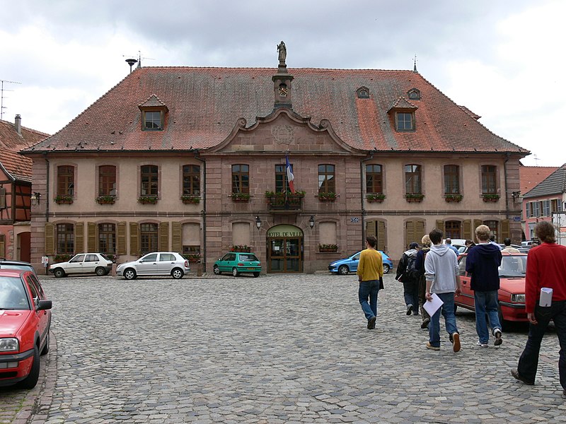 File:"Hotel de Ville", Bergheim im Elsass.JPG